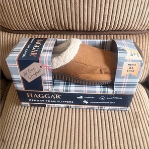 Haggar Men's Tan Memory Foam Slip-On Slippers